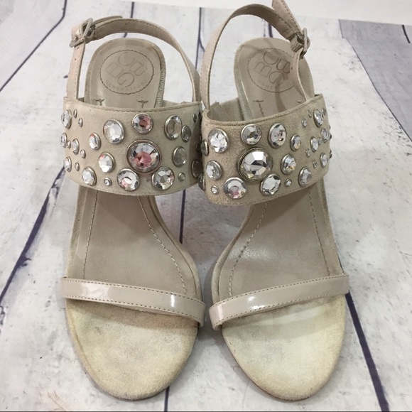 DONATING TODAY-7/10! LAST CHANCE!Crystal stud heel - Picture 2 of 8